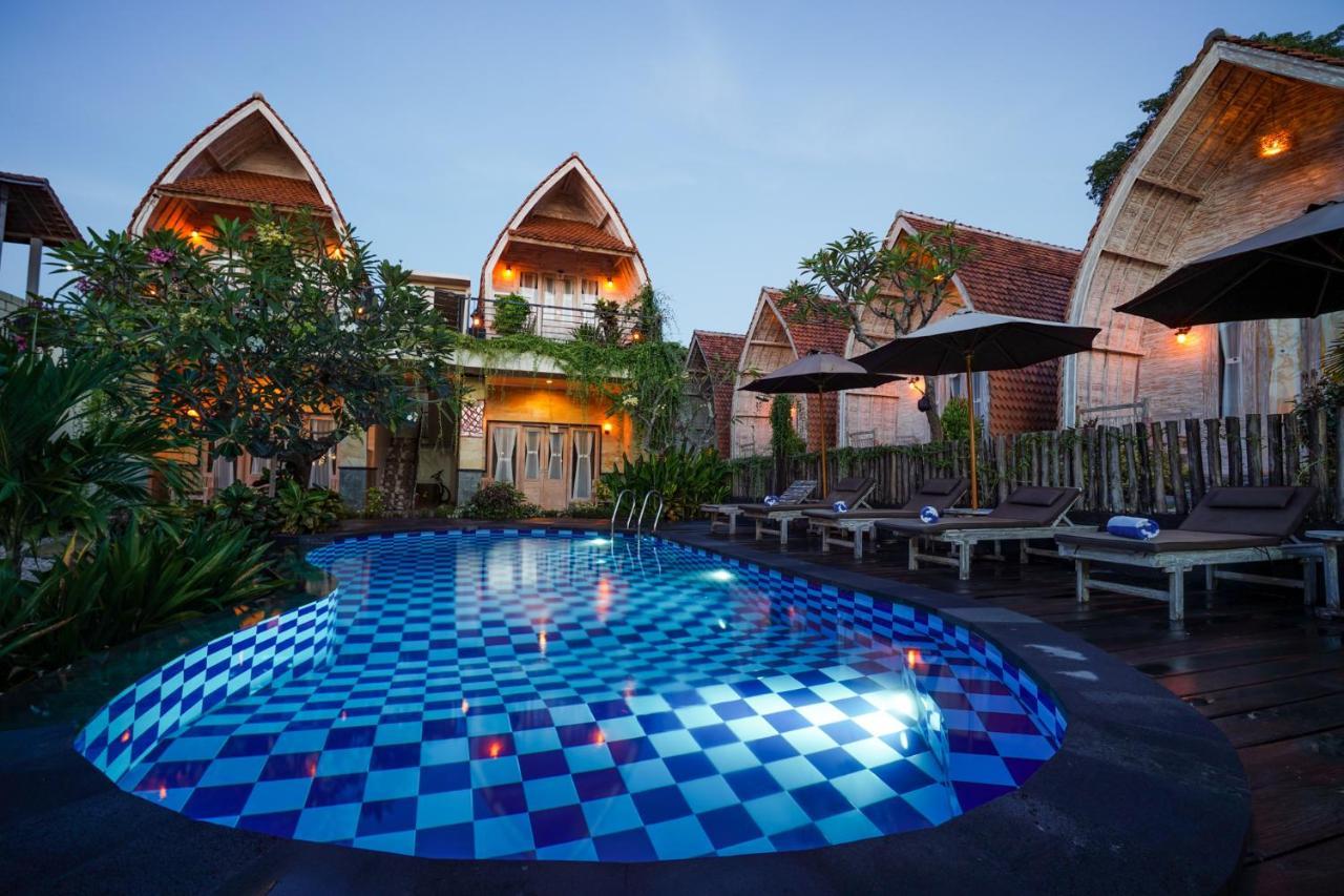 Unicorn Bungalow Batununggul Esterno foto